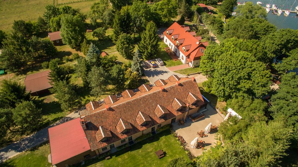 Gosciniec Hetman Mikołajki Exterior foto